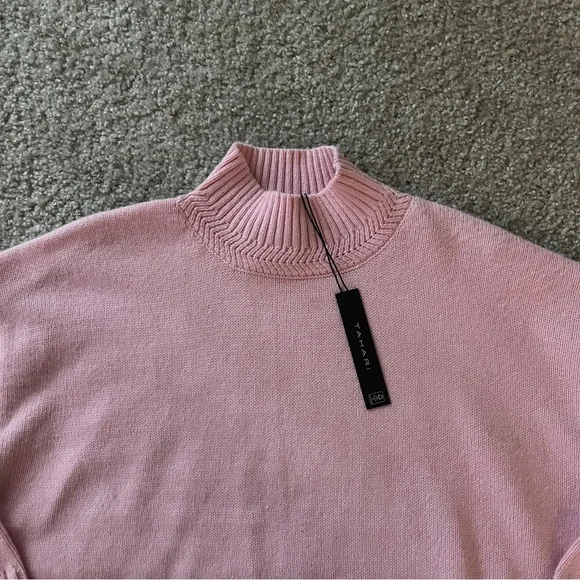 TAHARI Women’s Baby Pink Wool Blend Knit Tunic Sweater Size M Boho Oversized NWT - Picture 3 of 10